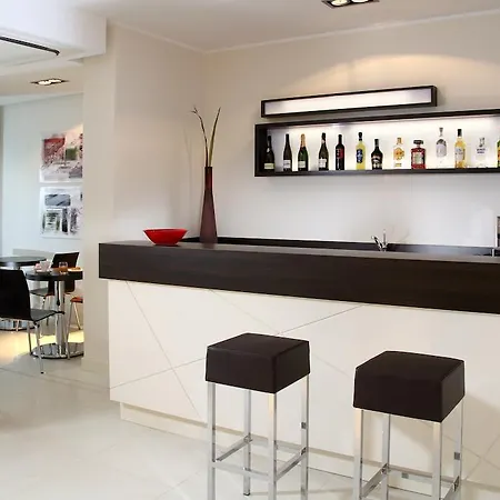Otel Parioli 4*